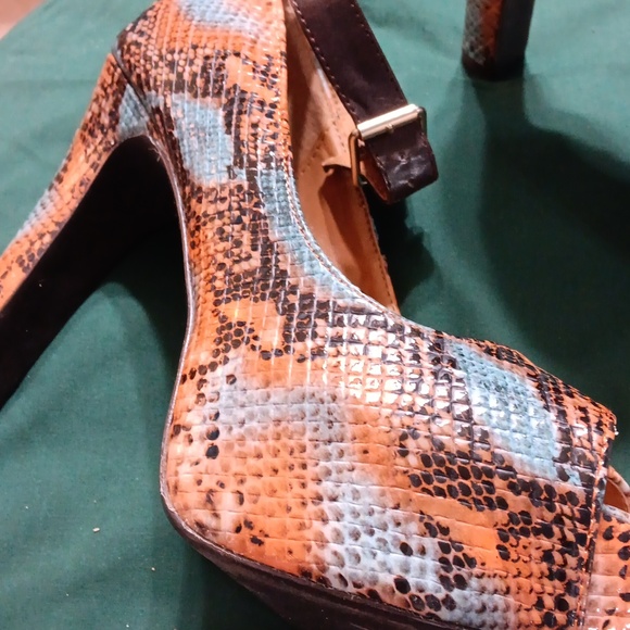 Snakeskin Heels - Picture 3 of 5